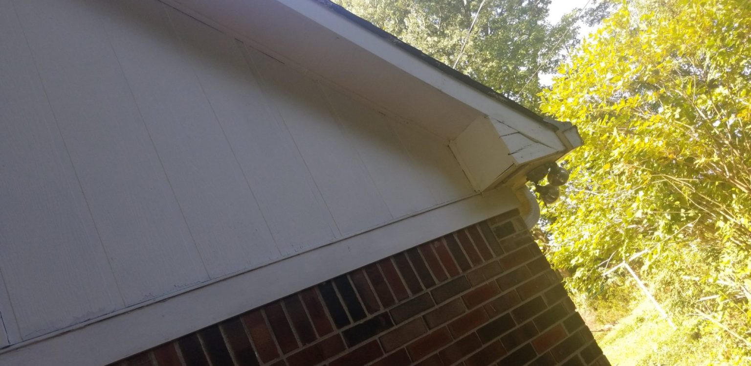 Arctic White Hardie Siding Gives Mooresville, IN