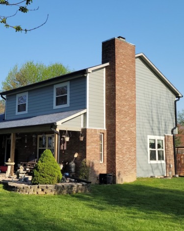 New Hardie Plank siding in Shelbyville