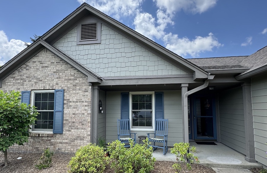 Professionally installed James Hardie siding on a home in Shelbyville, Indiana