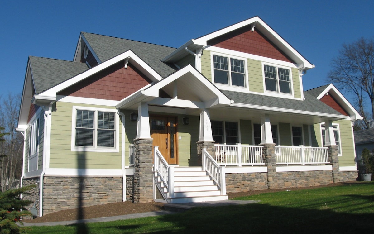 Green James Hardie siding on a home in Morresville, IN